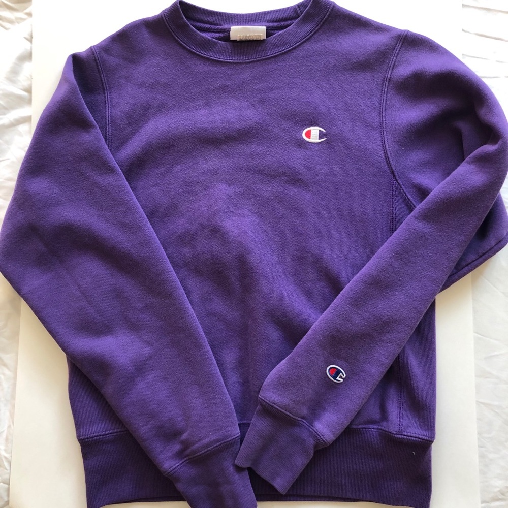 Purple champion crew neck xs